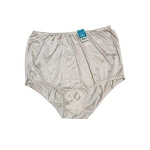 Vanity Fair Full Brief Granny Panties Style 15712 Silky Nylon Size 8/XL  FAWN